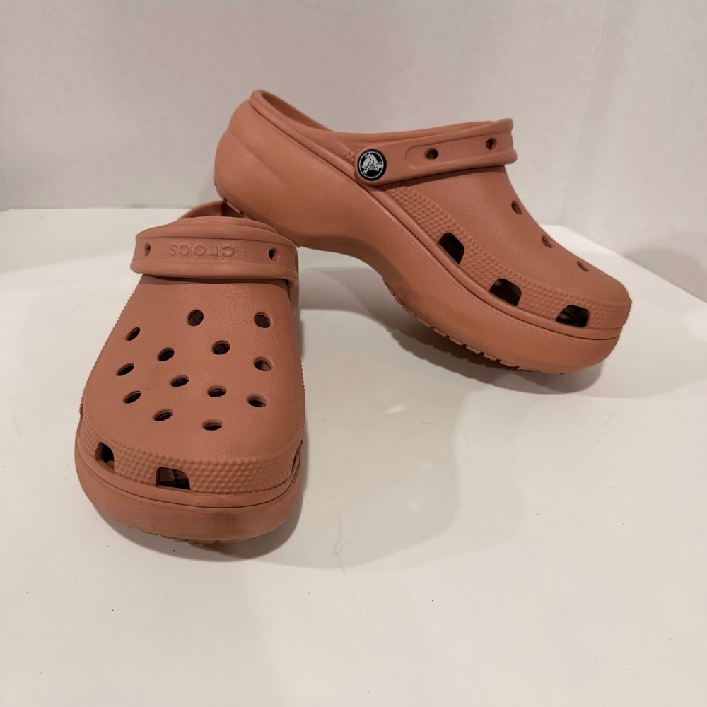 CROCS Mules in Dusty Rose